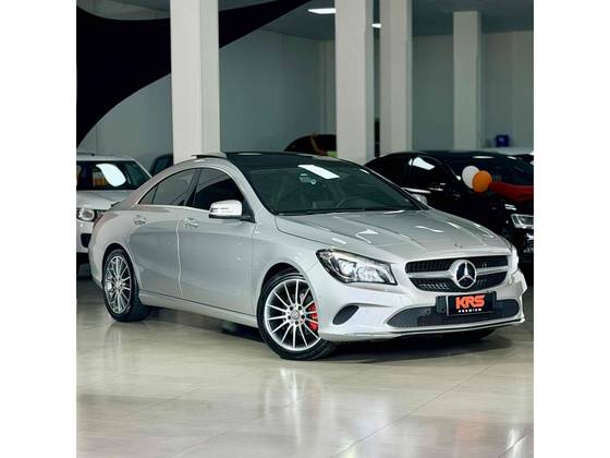 MERCEDES-BENZ CLA 200 1.6 VISION 16V FLEX 4P AUTOMÁTICO MERCEDES-BENZ CLA 200 1.6 VISION 16V FLEX 4P AUTOMÁTICO
